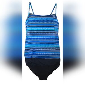 Dreamsuit Blue Striped Tankini Swimsuit with Black Bottom Size 14